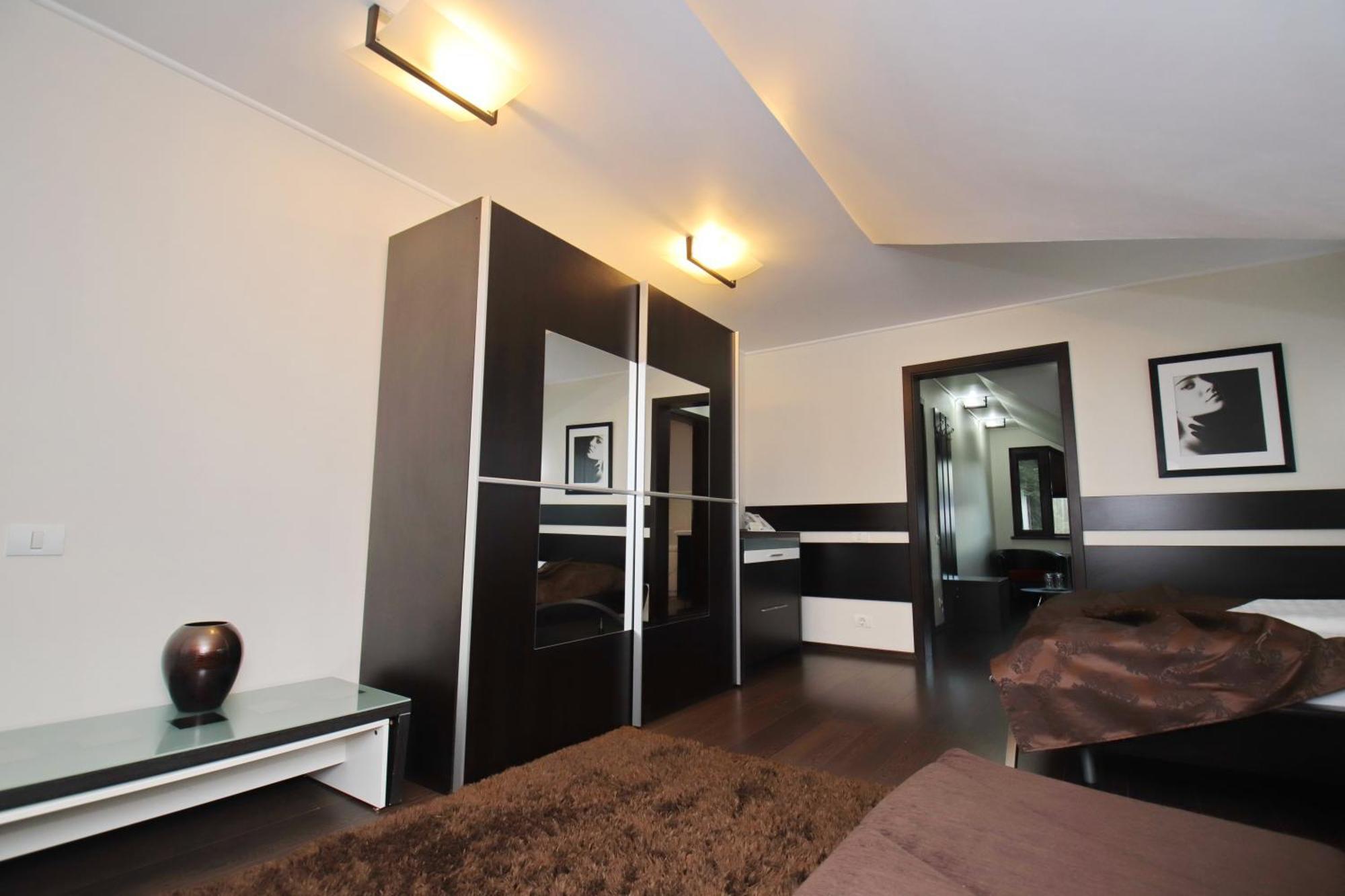 Complex Cochet Hotel Busteni Bagian luar foto